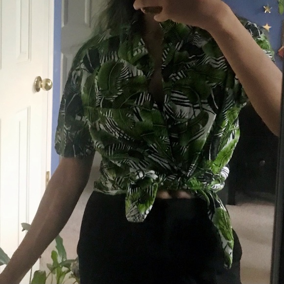 botanical print button down shirt - Picture 3 of 3